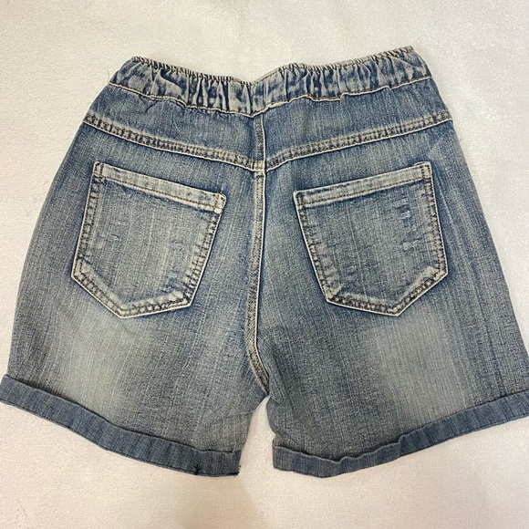 Elasticated waist jean shorts with drawstrings. - Picture 2 of 2